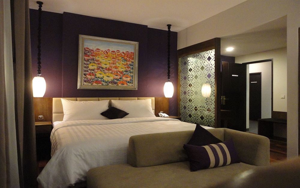 Capital O 852 The Silk At Dago Hotel บันดุง ภายนอก รูปภาพ