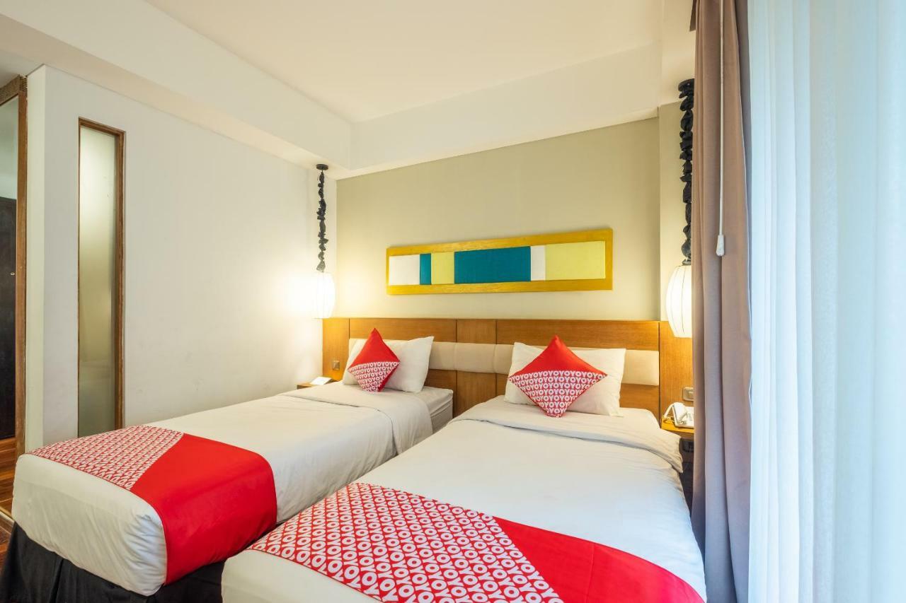 Capital O 852 The Silk At Dago Hotel บันดุง ภายนอก รูปภาพ